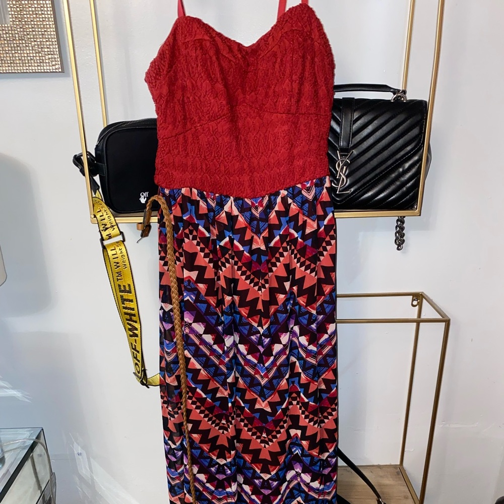 Maxi red dress
